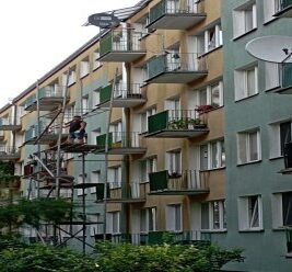 Remont balkonów Żarnowiecka 8