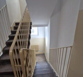 Ukończono remont klatek schodowych w&nbsp;budynku przy ul.&nbsp;Żarnowieckiej 3