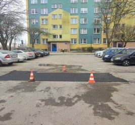 Naprawa nawierzchni bitumicznej na&nbsp;parkingu przy ulicy Juranda 5