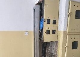 ul.&nbsp;Pozytywistów 7a – modernizacja instalacji elektrycznej na&nbsp;klatce schodowej