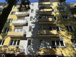 Wajdeloty 10 – zakończono prace przy kompleksowym remoncie dwóch pionów balkonów